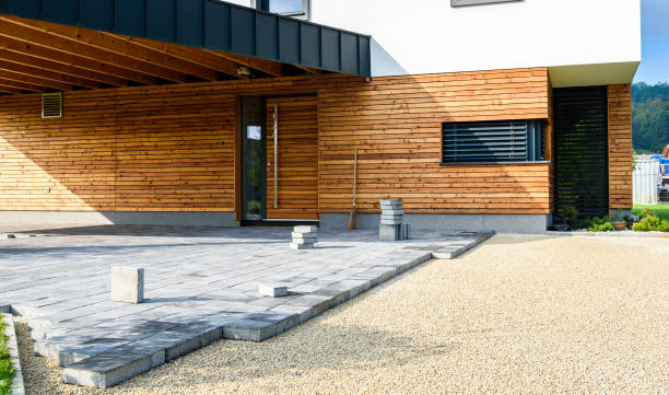 Best Local Driveway Pavers  in Howards Grove, WI