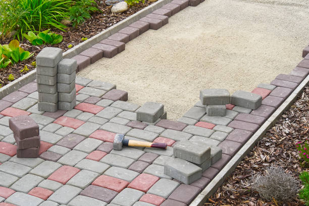 Best Driveway Paving Company  in Howards Grove, WI