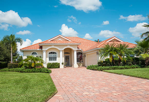 Best Decorative Driveway Pavers  in Howards Grove, WI